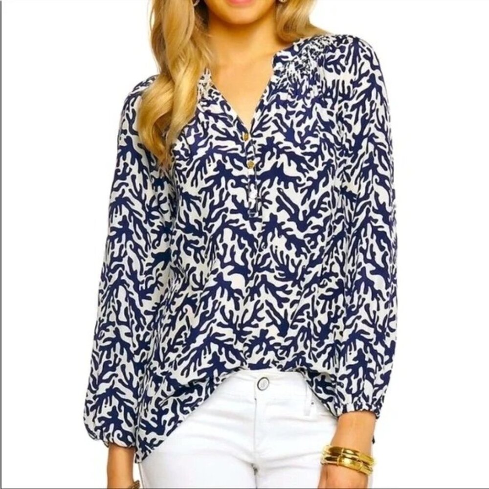 Lilly Pulitzer Women's White Navy Blue Silk Coral Elsa Blouse Top Size L 3083 - Picture 2 of 12